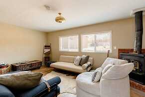 Darling Desert Abode W/hot-tub + Game Room 3 Bedroom Home by RedAwning