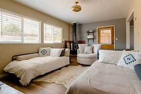 Darling Desert Abode W/hot-tub + Game Room 3 Bedroom Home by RedAwning