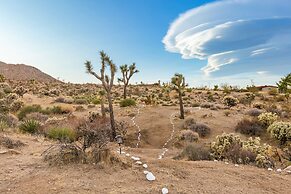 High View Haven - Hot Tub, Fire Pit, Bbq In Joshua Tree! 3 Bedroom Hom