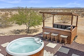 Desert Moon - Serene Desert Views & Design 3 Bedroom Home by RedAwning