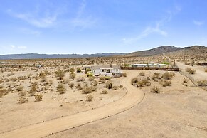 Desert Moon - Serene Desert Views & Design 3 Bedroom Home by RedAwning