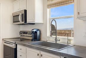 Desert Moon - Serene Desert Views & Design 3 Bedroom Home by RedAwning