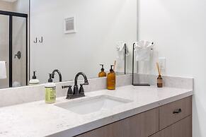 Yucca Mesa House - Modern Desert Chic 3 Bedroom Home by RedAwning