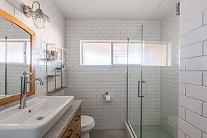 Warren Vista Ranch - Heated Pool, Hot Tub! 2 Bedroom Home by RedAwning