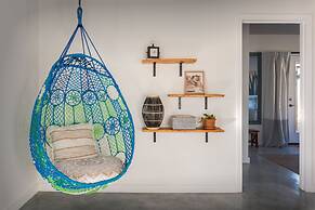 Warren Vista Ranch - Heated Pool, Hot Tub! 2 Bedroom Home by RedAwning