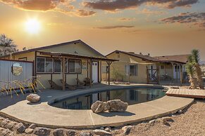 Warren Vista Ranch - Heated Pool, Hot Tub! 2 Bedroom Home by RedAwning