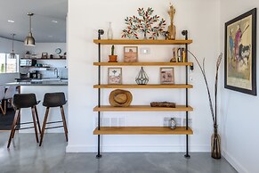 Warren Vista Ranch - Heated Pool, Hot Tub! 2 Bedroom Home by RedAwning