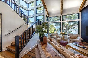 Cliffside Oasis 4 Bedroom Home