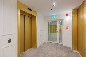 LUX Apartment Warsaw by Renters Prestige