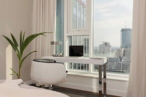 LUX Apartment Warsaw by Renters Prestige
