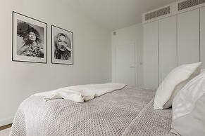 LUX Apartment Warsaw by Renters Prestige