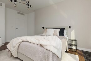 LUX Apartment Warsaw by Renters Prestige