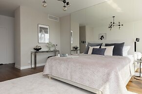 LUX Apartment Warsaw by Renters Prestige
