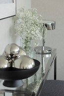 LUX Apartment Warsaw by Renters Prestige