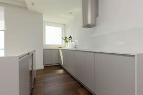 LUX Apartment Warsaw by Renters Prestige