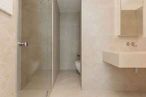 LUX Apartment Warsaw by Renters Prestige