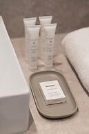 Warsaw Apartment With Parking by Renters