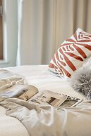 Warsaw Apartment With Parking by Renters