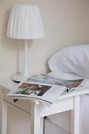 Apartment Near Old Town by Renters