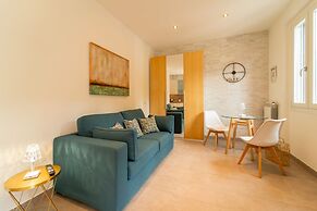 Lobelia Apartment with Terrace