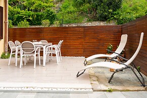 Lobelia Apartment with Terrace