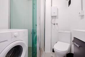 Studio With a Sea View Balcony in Bakirkoy