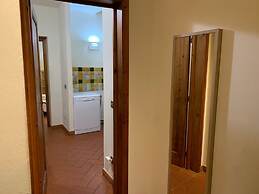 Sdrucciolo dei Pitti First Floor