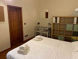 Sdrucciolo dei Pitti First Floor