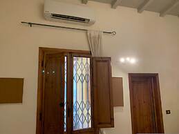 Sdrucciolo dei Pitti First Floor