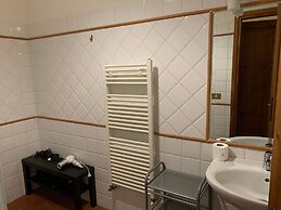 Sdrucciolo dei Pitti First Floor