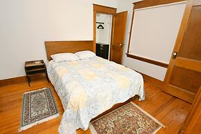 Updated Bungalow Steps to Notre Dame 410