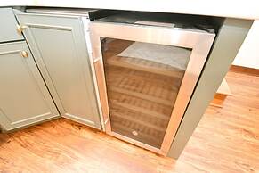 Updated Bungalow Steps to Notre Dame 410