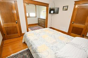 Updated Bungalow Steps to Notre Dame 410