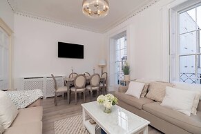 Gloucester Place Townhouse with Hot Tub