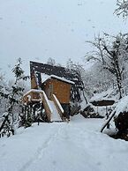 Thomas Hut