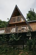 Thomas Hut