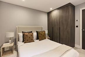 The Westbourne Park Place - Elegant 3bdr Flat