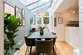 The Fulham Asylum - Modish 2bdr Flat With Patio