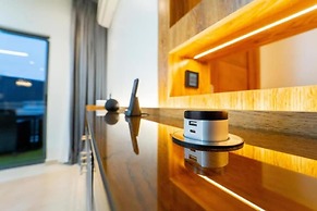 Premium Luxury Apartment by Smart Home