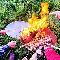 Secluded Converted Horsebox Retreat in Welcombe