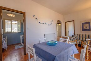 Quiet Apartment by Wonderful Italy