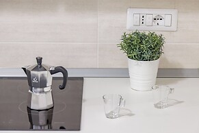 Garibaldi Central Station Apartment