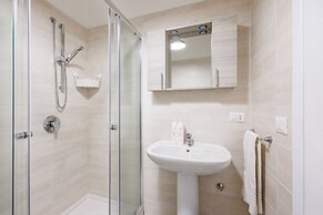 Garibaldi Central Station Apartment