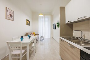 Garibaldi Central Station Apartment