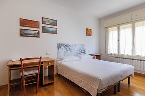 Urban Cozy Apartment by Wonderful Italy