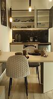 Xoe Mini-suites and Apartments