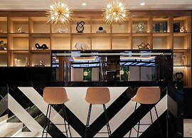 Xoe Mini-suites and Apartments