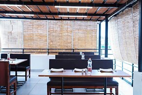 Treebo The Grand Skyla, Malleshwaram