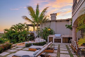 Stunning Ocean Views, Private Pool, & Seaside Golf