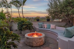 Stunning Ocean Views, Private Pool, & Seaside Golf